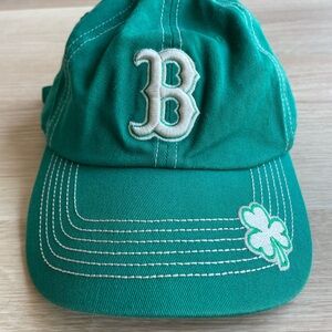 Fan Favorite BOSTON RED SOX (Adjustable) Cap ST PATRICK's DAY 3- Leaf Clover